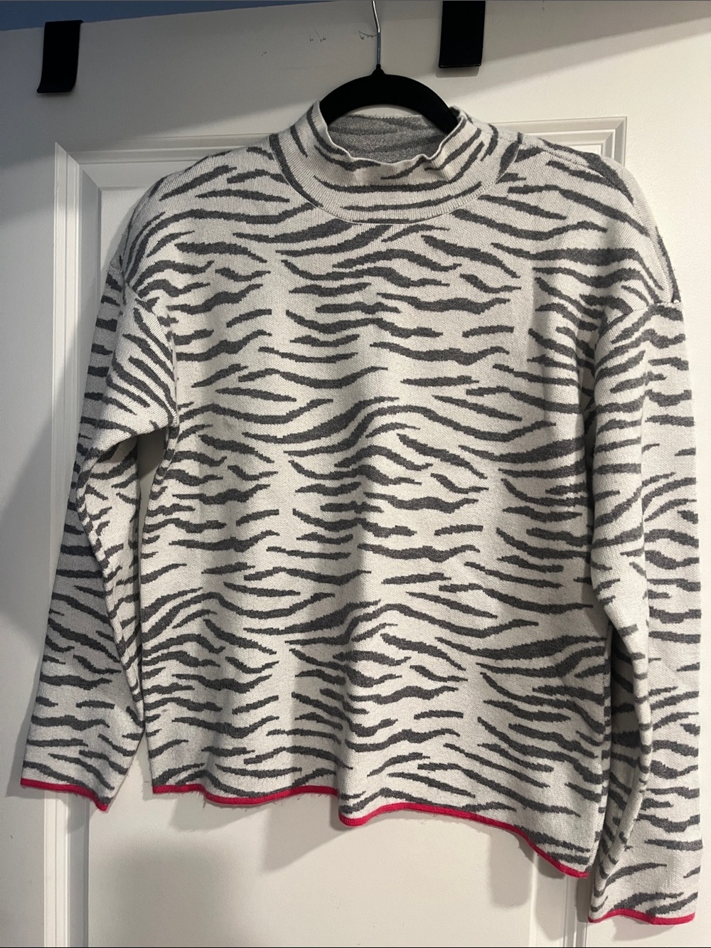 Women’s Anthropologie Cream and Gray Zebra Print Mock Neck Sweater